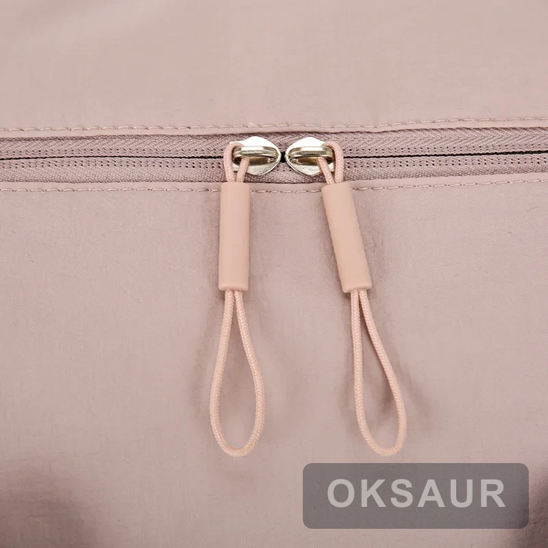 Front zipper detail on model 2620 travel gym bag
